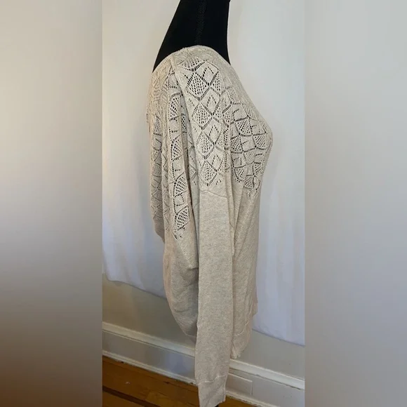 Urban Outfitters Pins and Needles Batwing sweater Size M - Picture 8 of 14